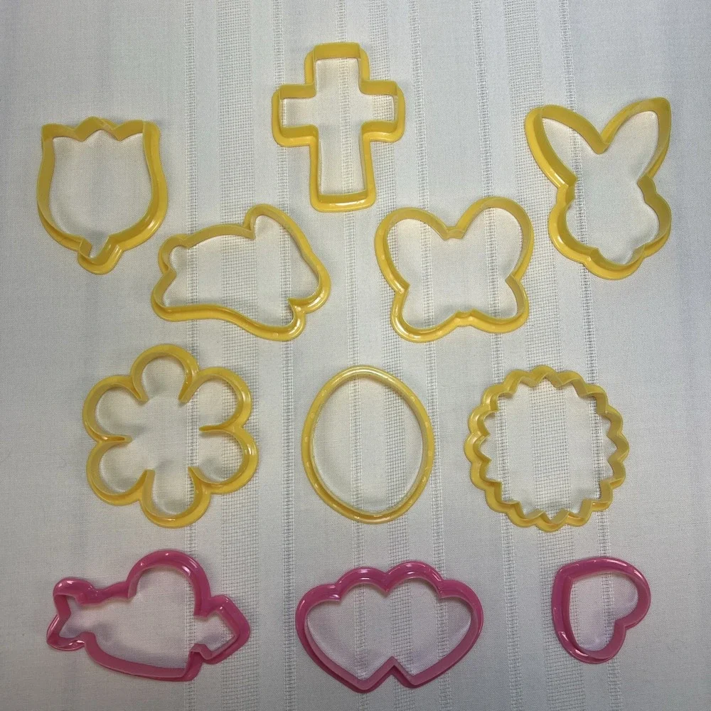 Vintage EASTER Cookie Cutters Flower Cross Egg + 3 Bonus Valentine Hearts‎